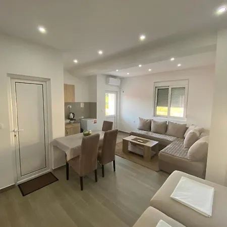 Gjoni Apartments Ulcinj Room photo